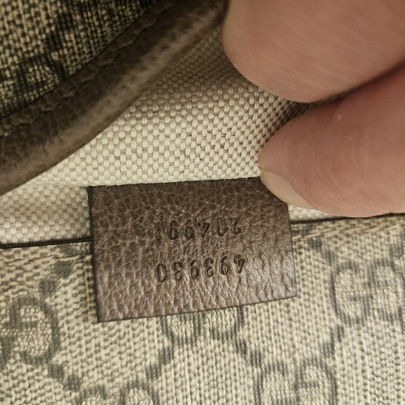 Sold.                         Gucci GG Supreme Belt Bag – Beige/Brown - Picture 8 of 9